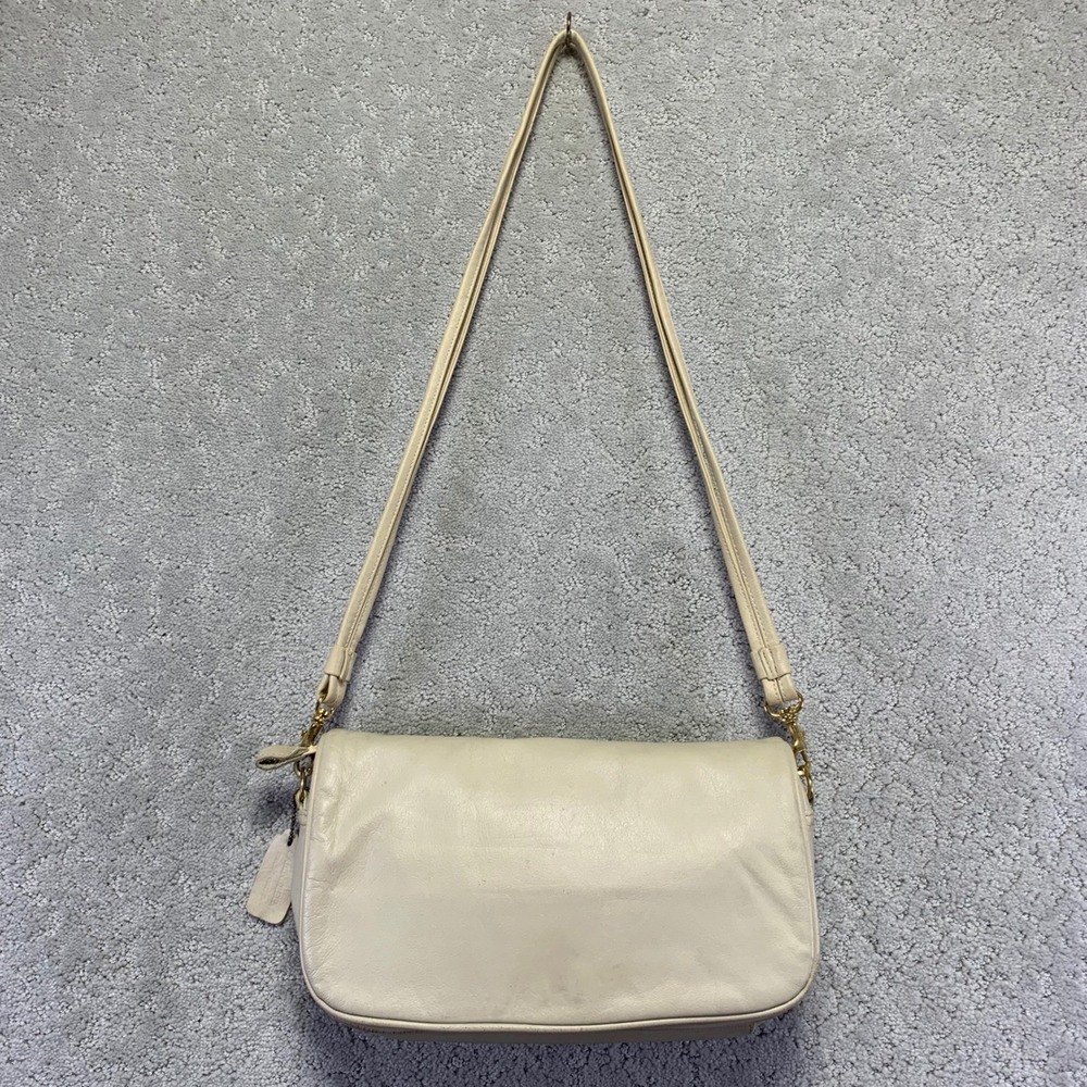 Cabin Creek Genuine Leather Crossbody Bag Ivory Cream Flap Closure Gold Hardware